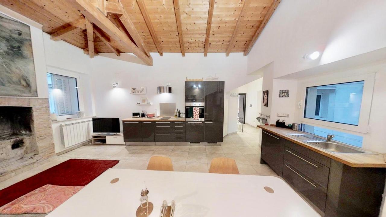 Lucy'S Home Triest Exterior foto